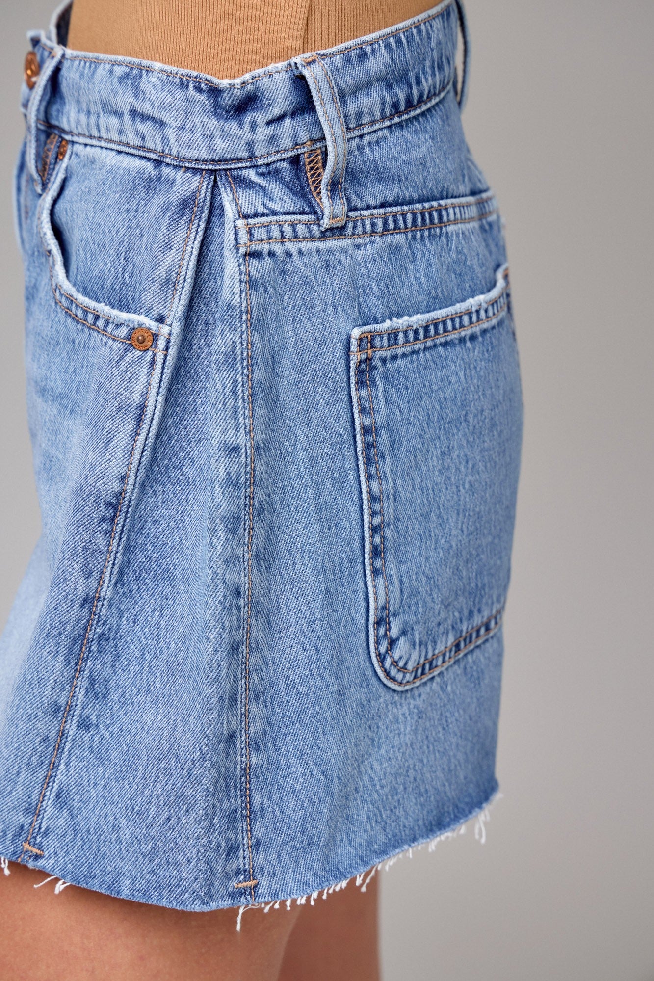 high rise a line shorts