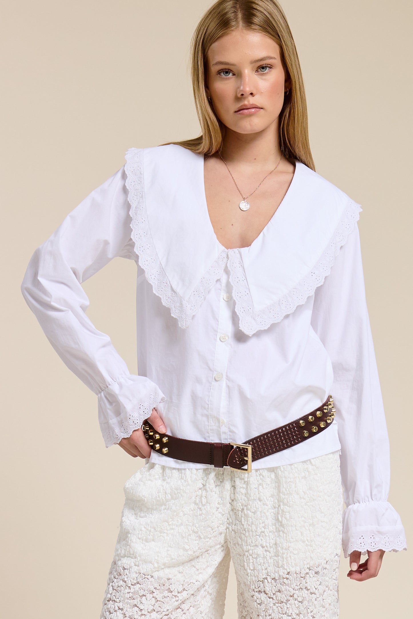 winter cottage top