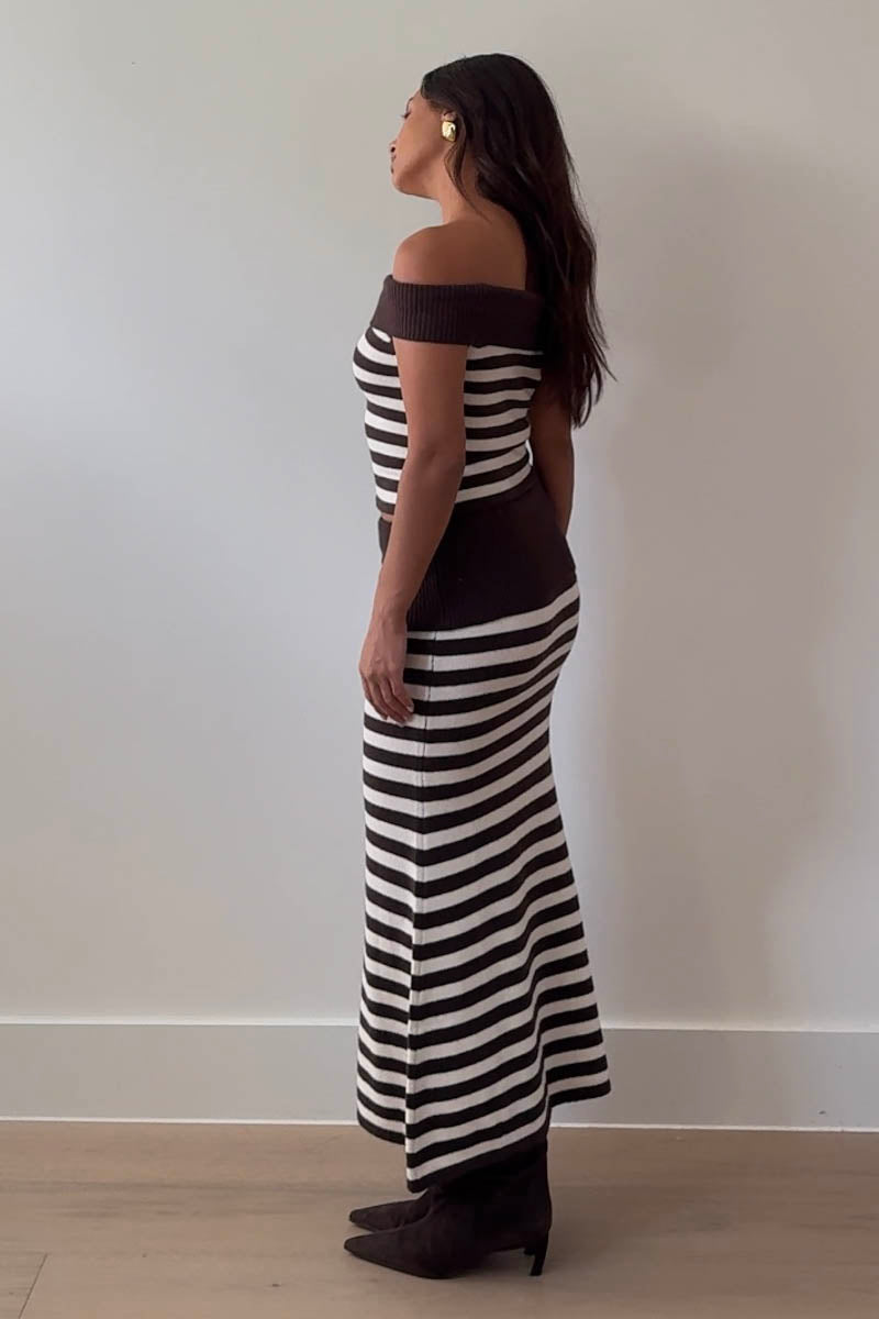 highlands knit skirt set