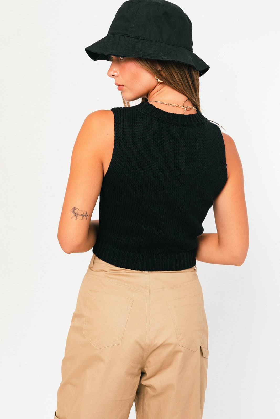 cropped sweater vest