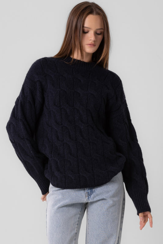 oversized chunky cableknit