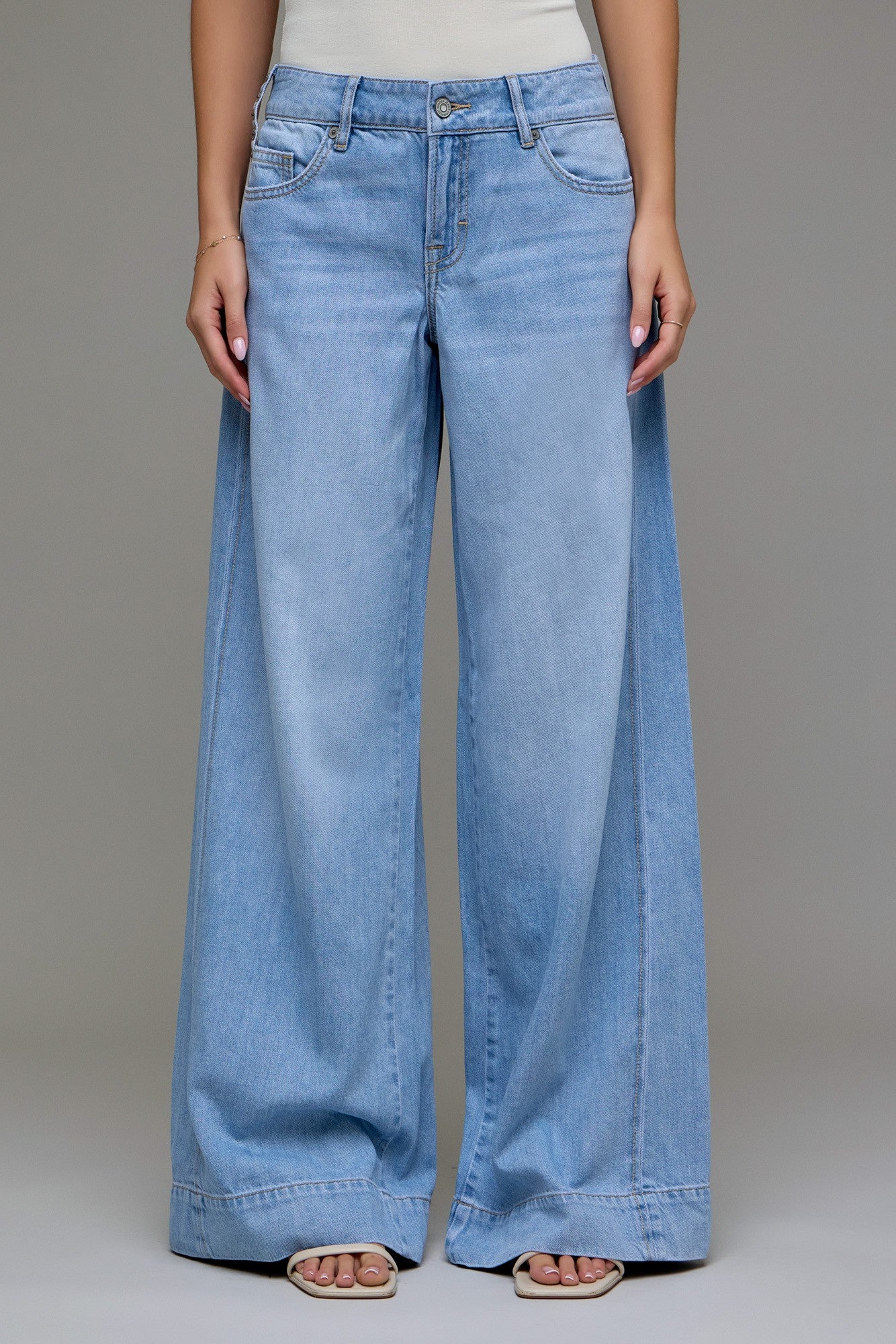 low rise wide leg jeans