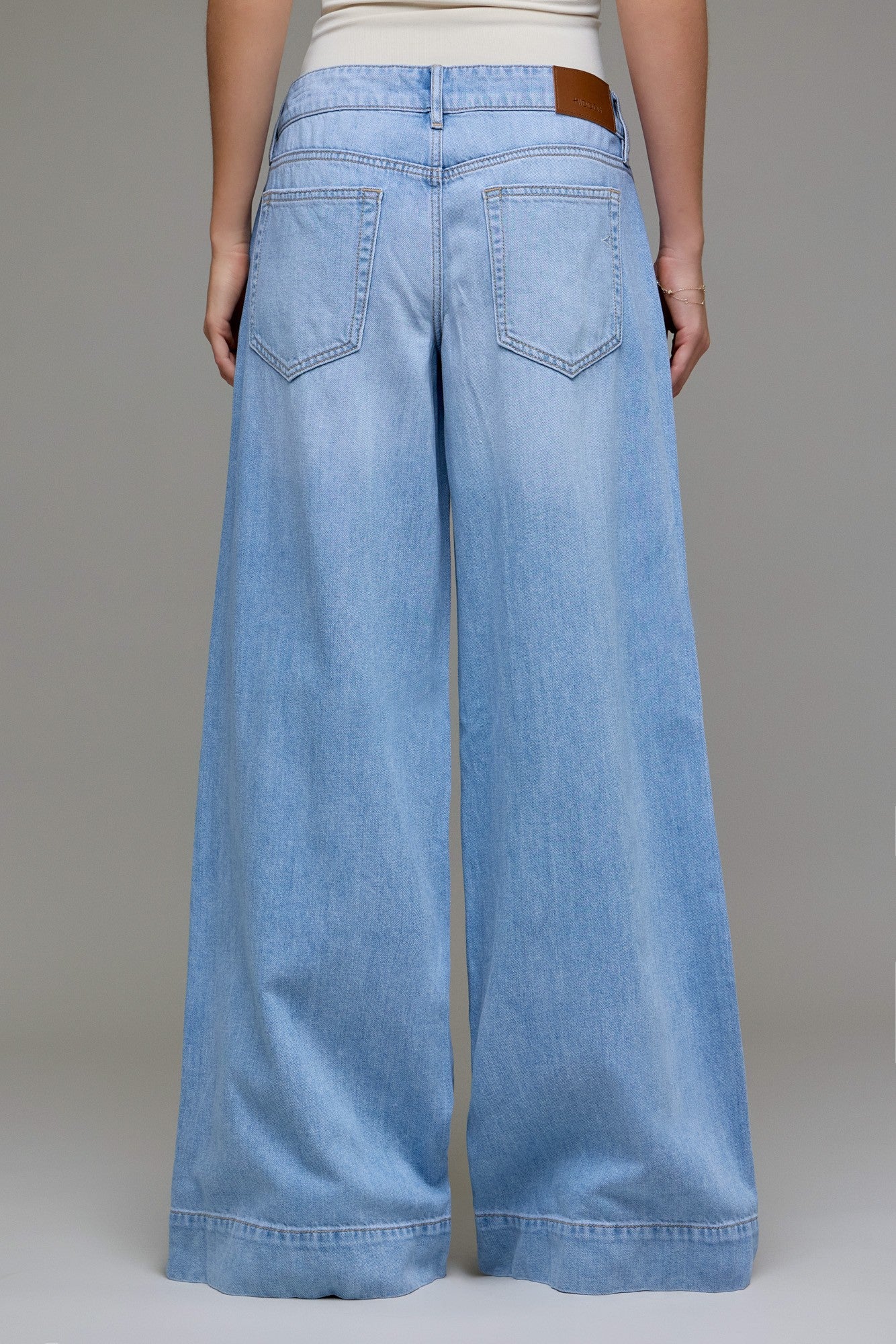 low rise wide leg jeans