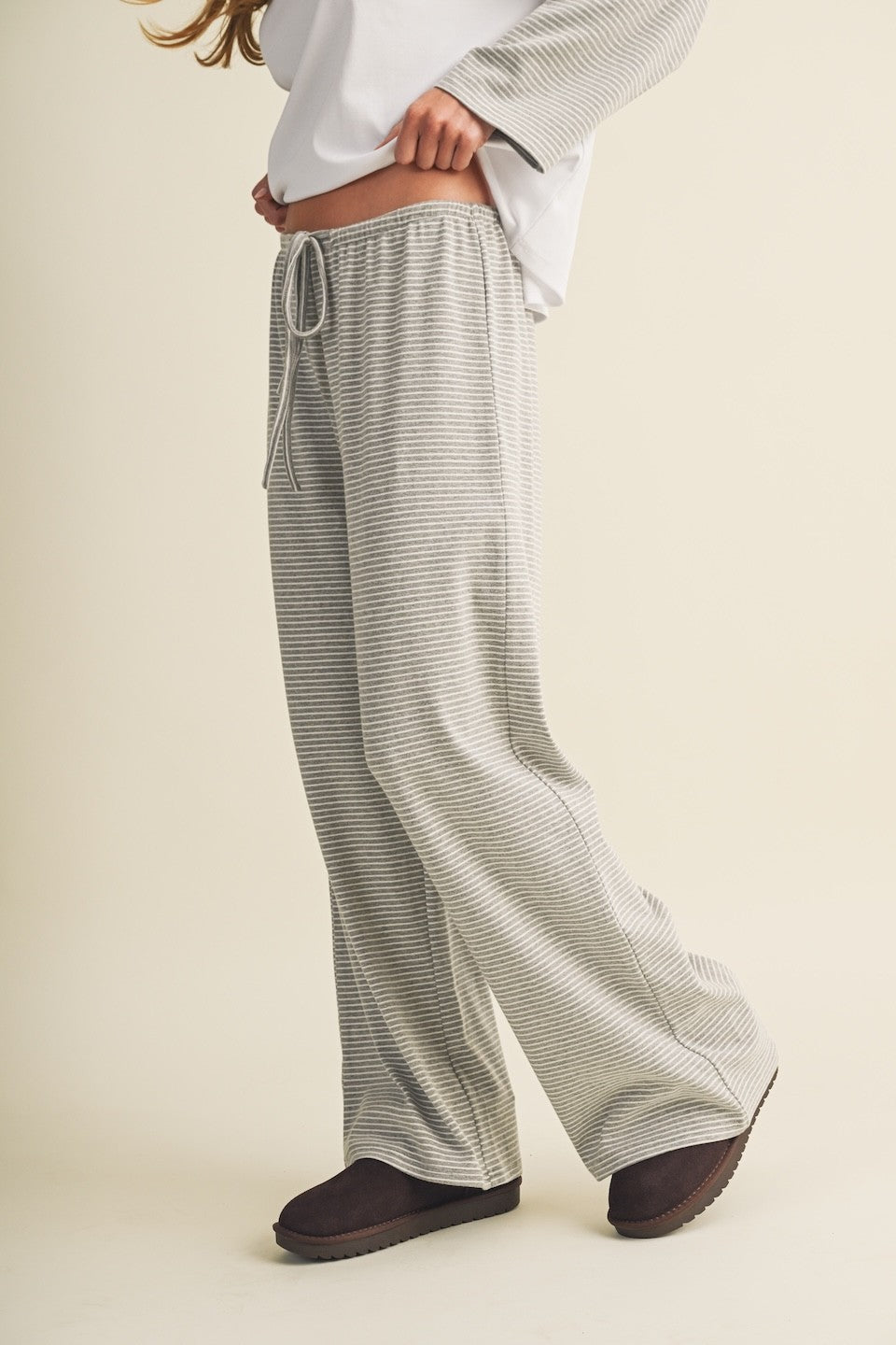 couch day outfit set