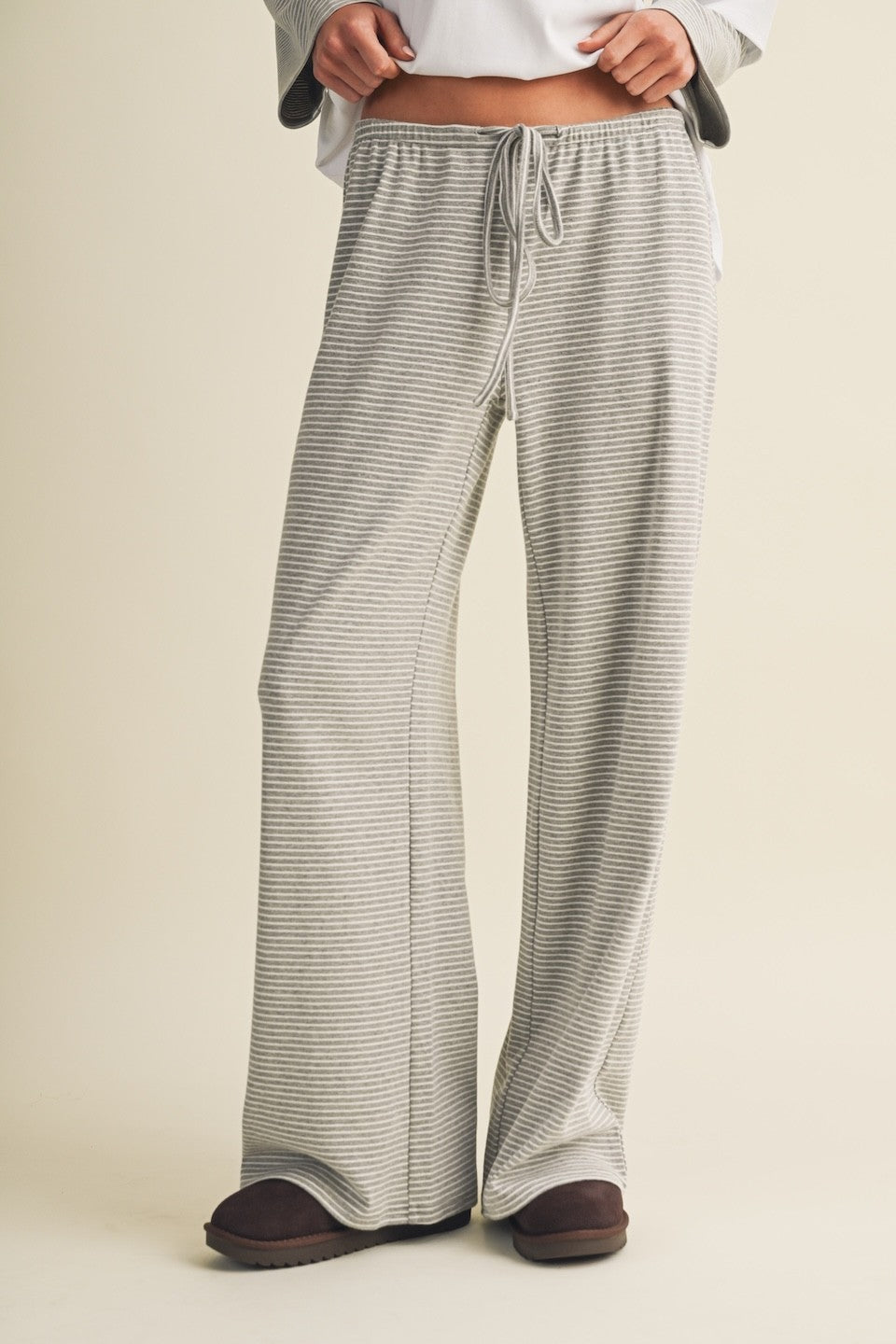 couch day outfit set