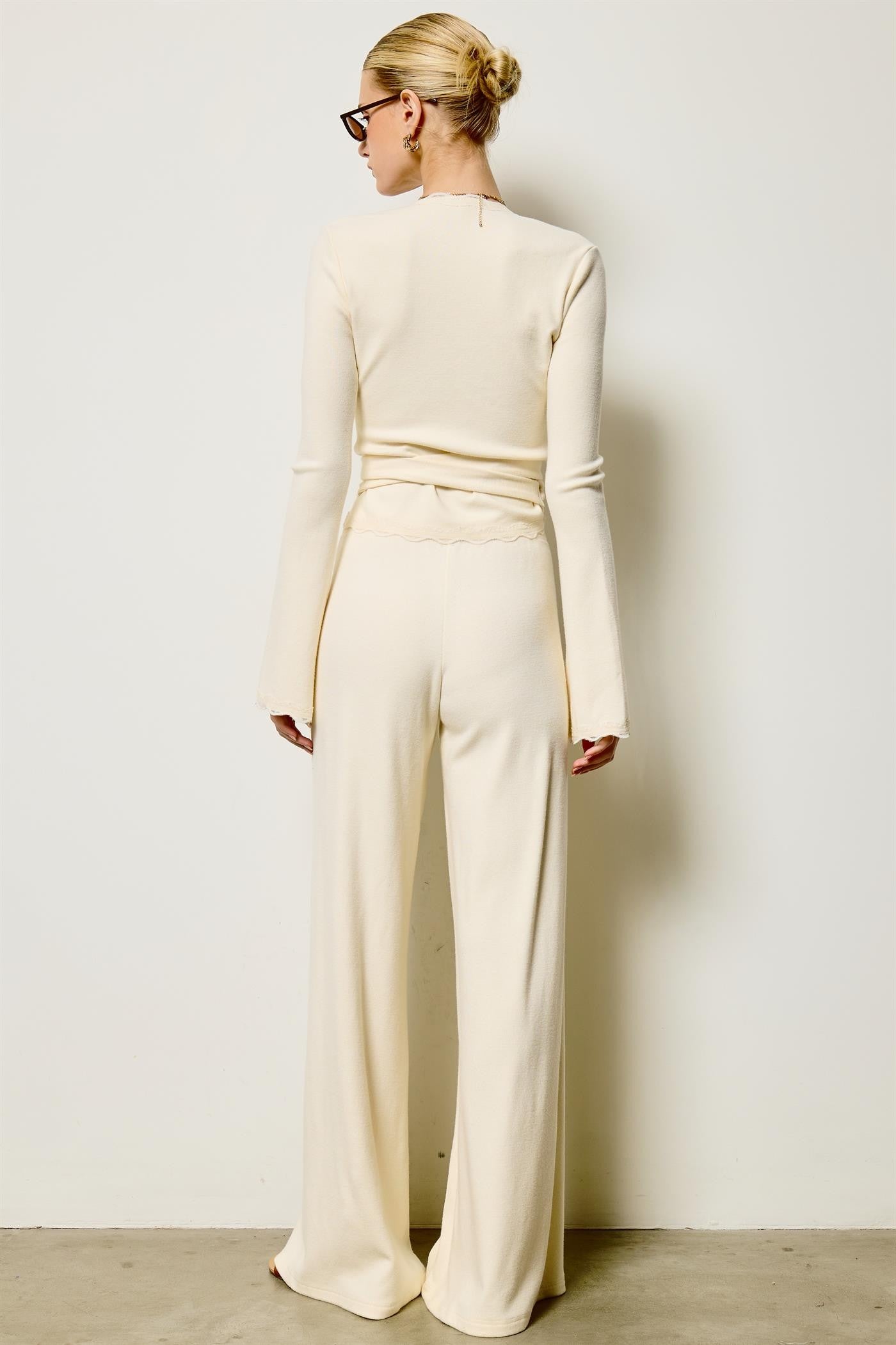 scalloped edge pant set