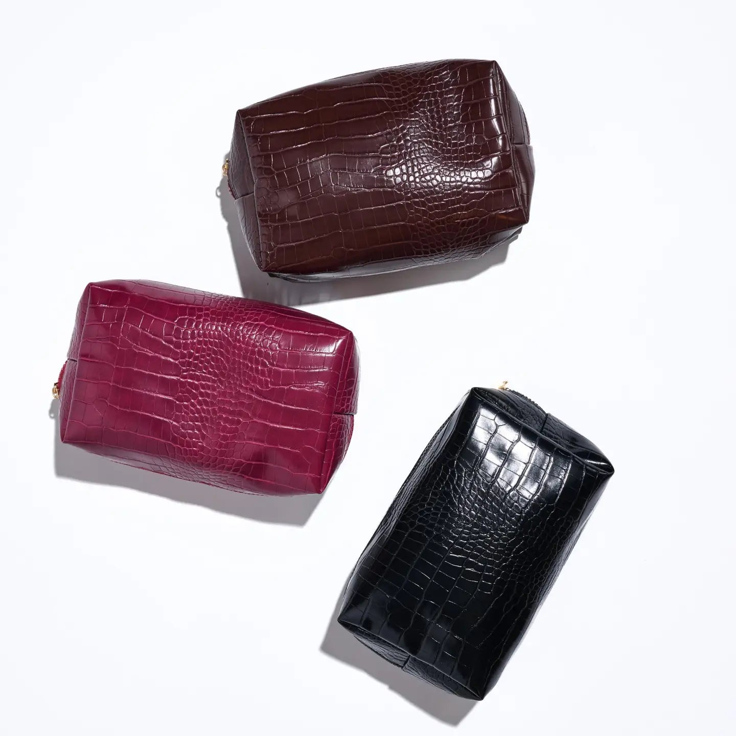 it girl cosmetic bag