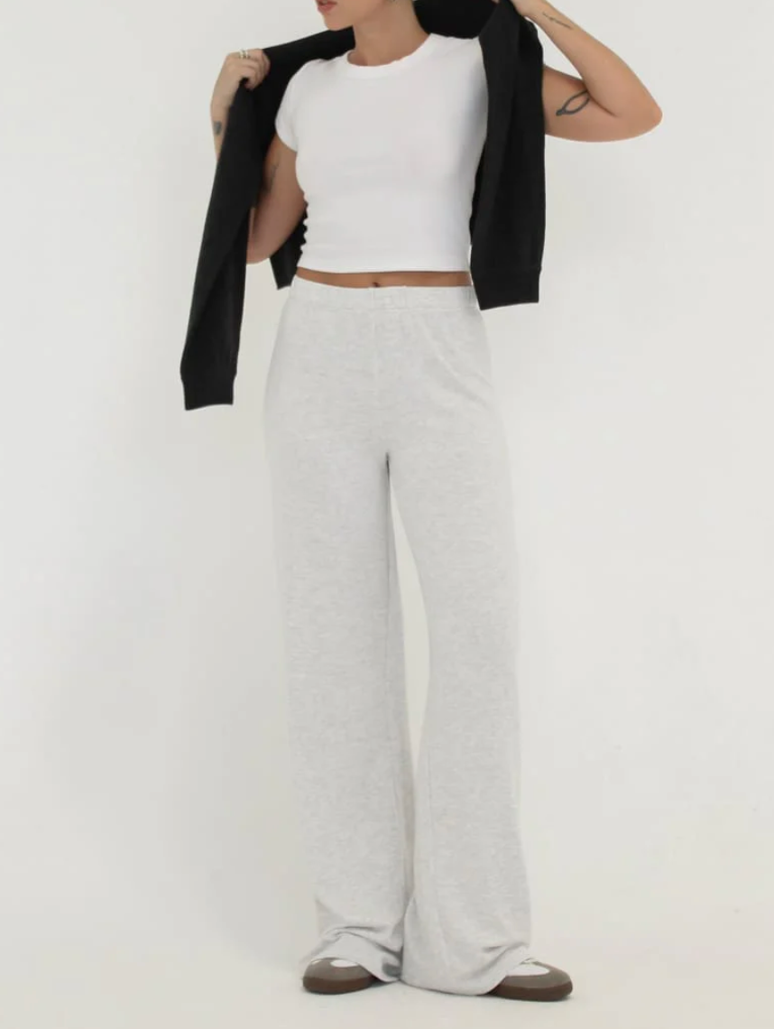 the essential lounge pant