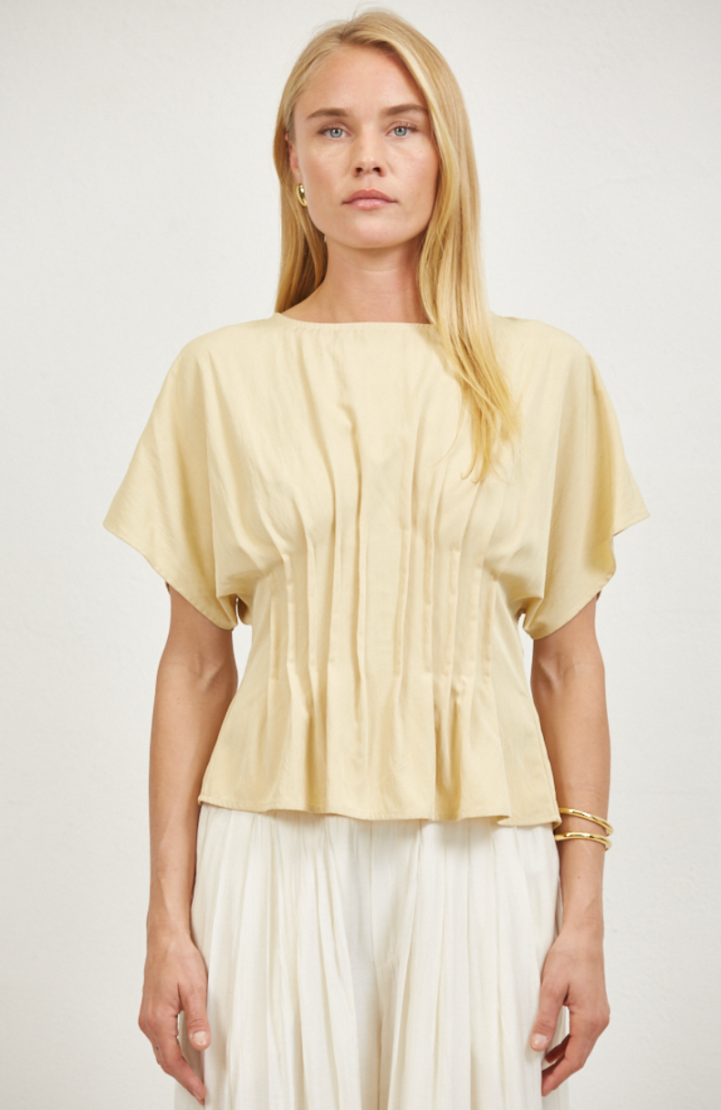 leah pleated top