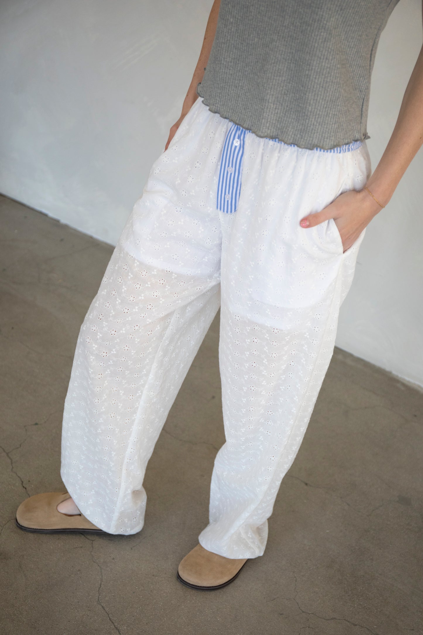 eyelet boxer pant