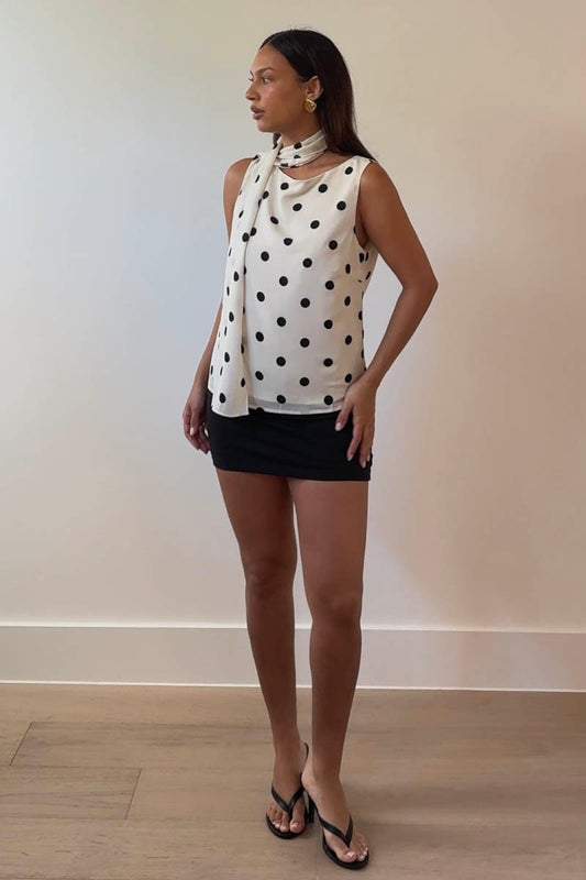 pretty polkas top