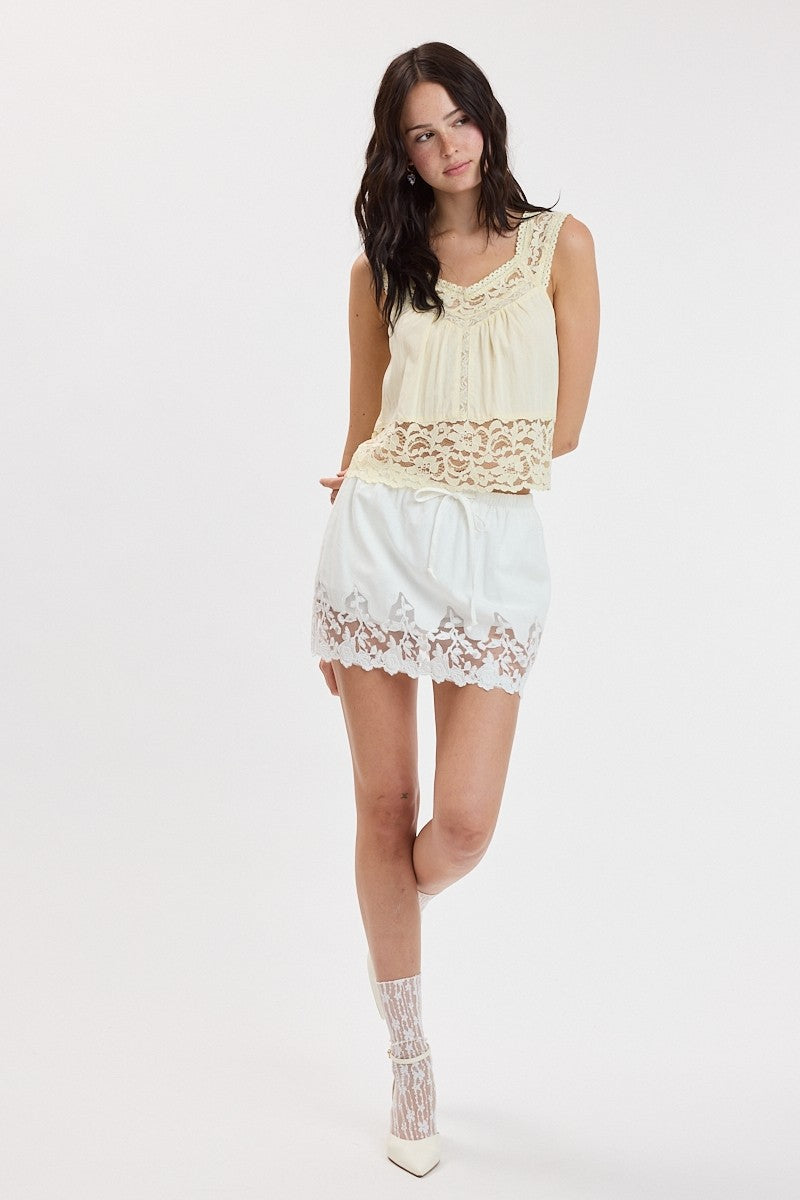 lace hem mini skort