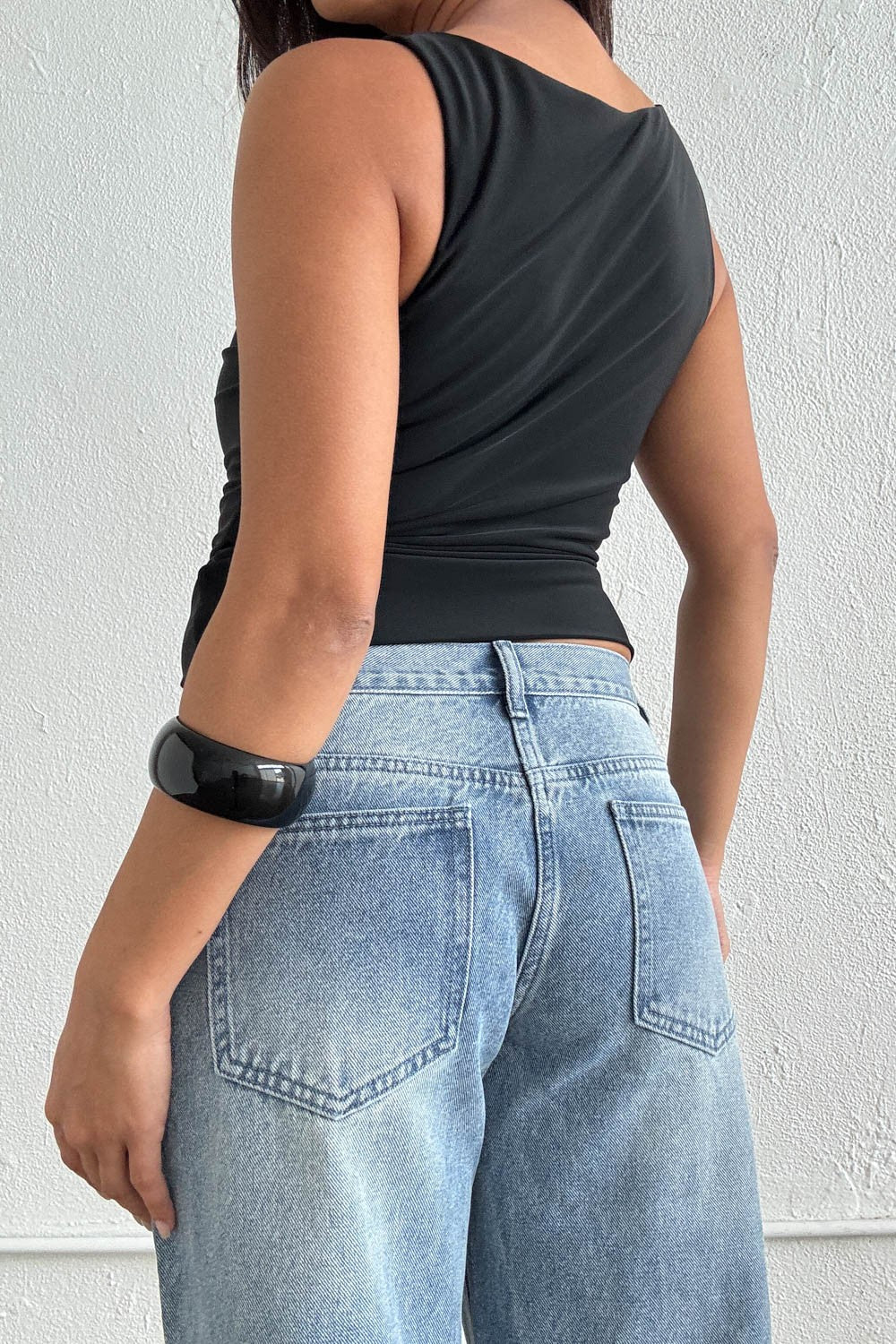 scoop neck tank