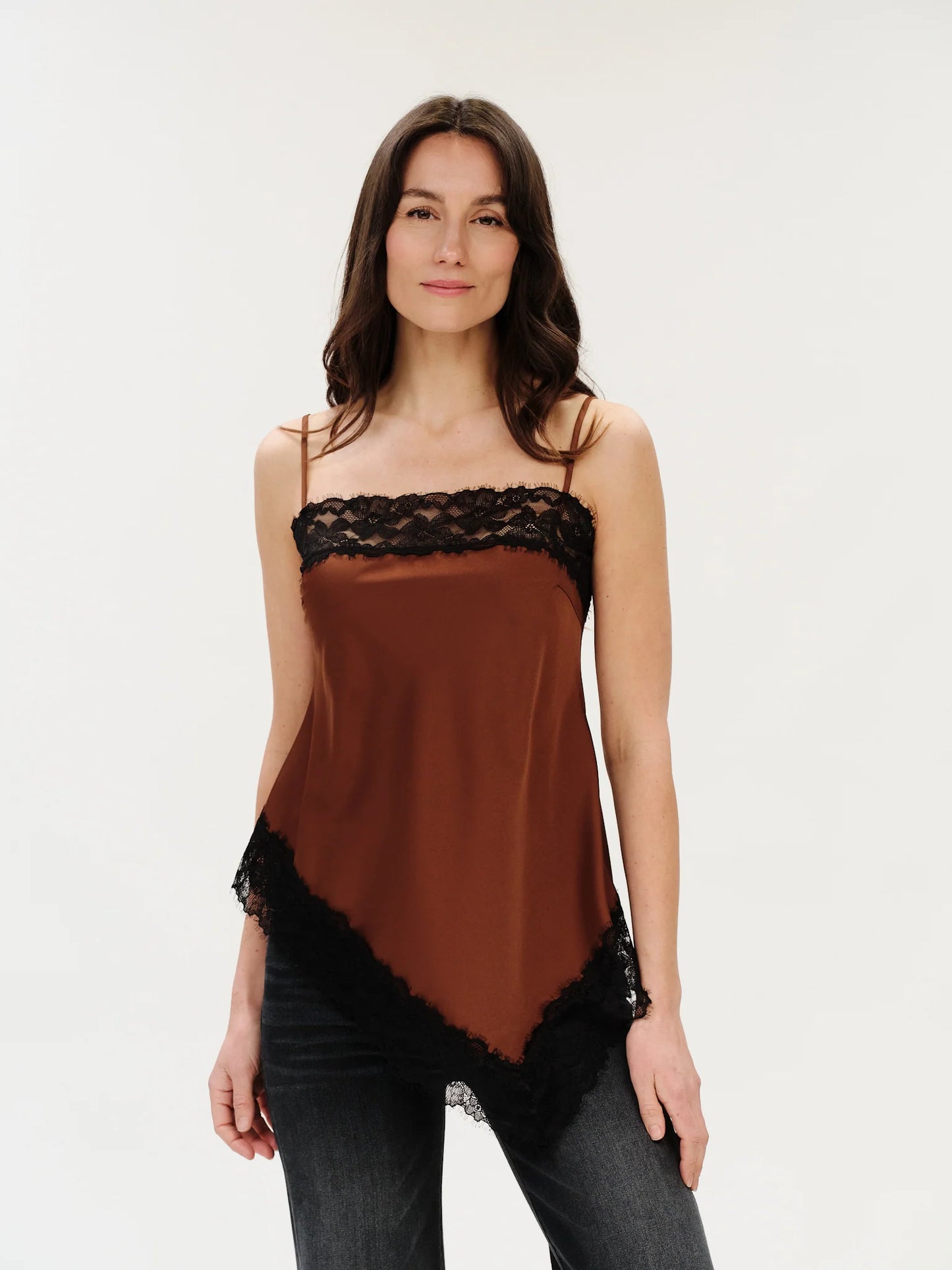 viola lace trim tank